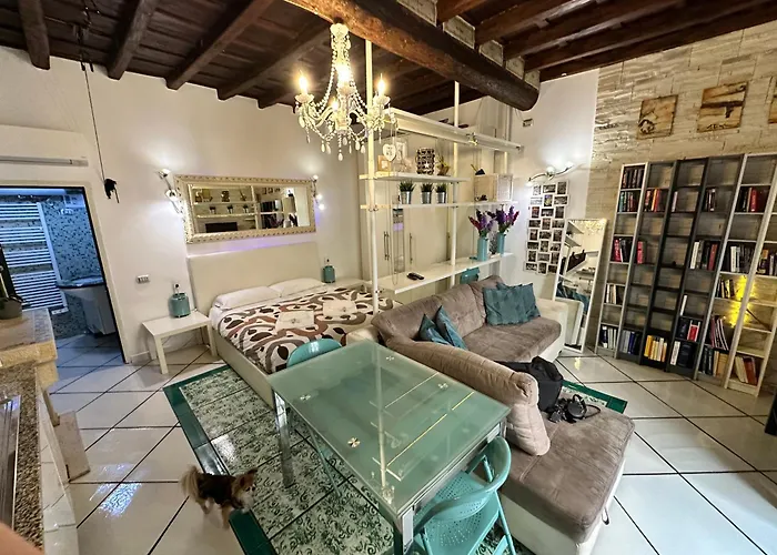 Your Nest In Trastevere, The Heart Of - Il Vostro Nido Nel Cuore Di Rom
