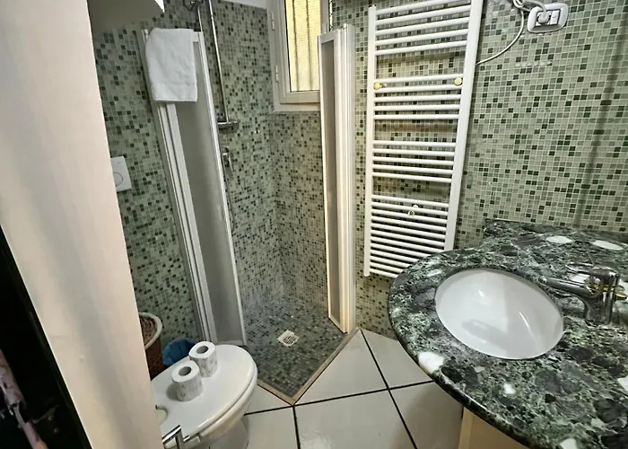 Apartment Your Nest In Trastevere, The Heart Of - Il Vostro Nido Nel Cuore Di *