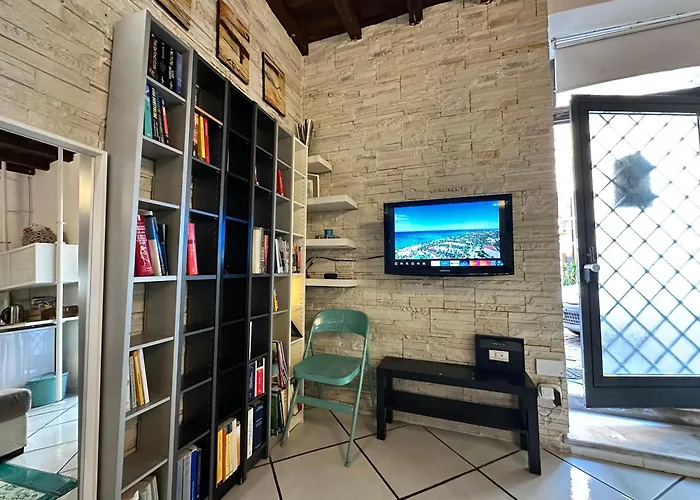 Your Nest In Trastevere, The Heart Of - Il Vostro Nido Nel Cuore Di Apartment *